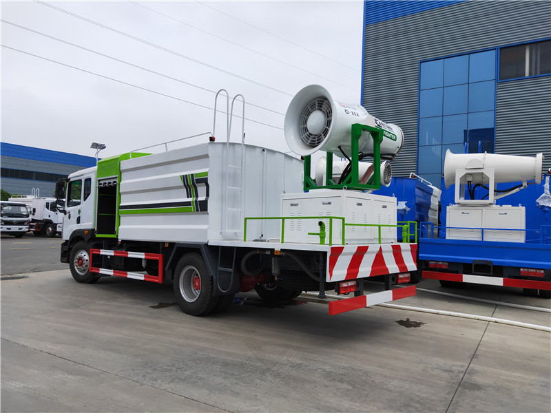 ��(gu��)��12���|�L(f��ng)D9�F��܇(ch��)