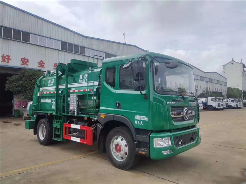 東風(fēng)10方11方餐廚垃圾車(chē)(方罐)