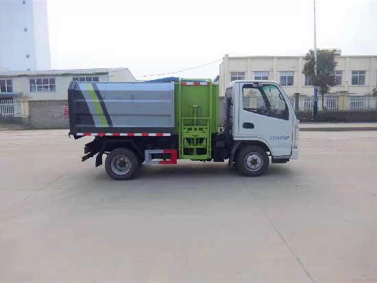 凱馬4方自裝卸式垃圾車