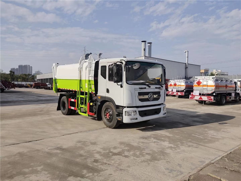 �|�L(f��ng)10��12����(c��)�b��Ͱ����܇(ch��)