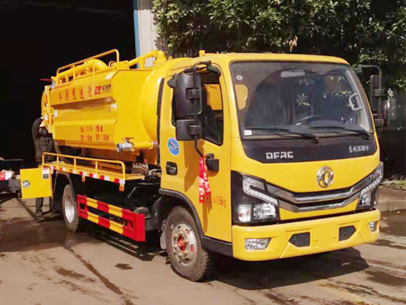 東風(fēng)6立方清洗吸污車