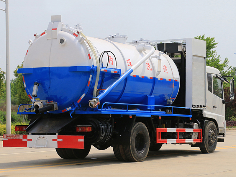 東風(fēng)天錦清洗吸污車(chē)