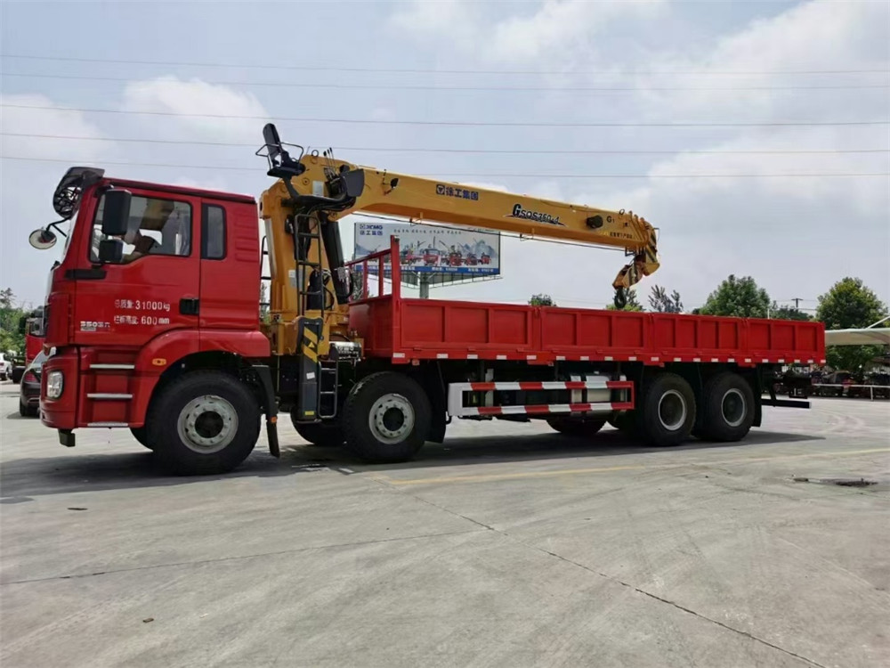 陜汽德龍前四后八上裝徐工14噸隨車吊